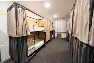 Хостелы Hostel 211A Алматы Спальное место на двухъярусной кровати в общем номере для мужчин и женщин-3