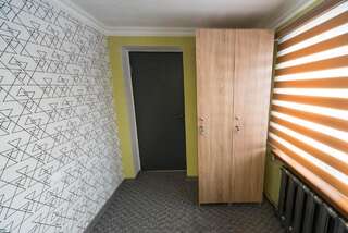 Хостелы Hostel 211A Алматы Двухместный номер с 1 кроватью или 2 отдельными кроватями-3